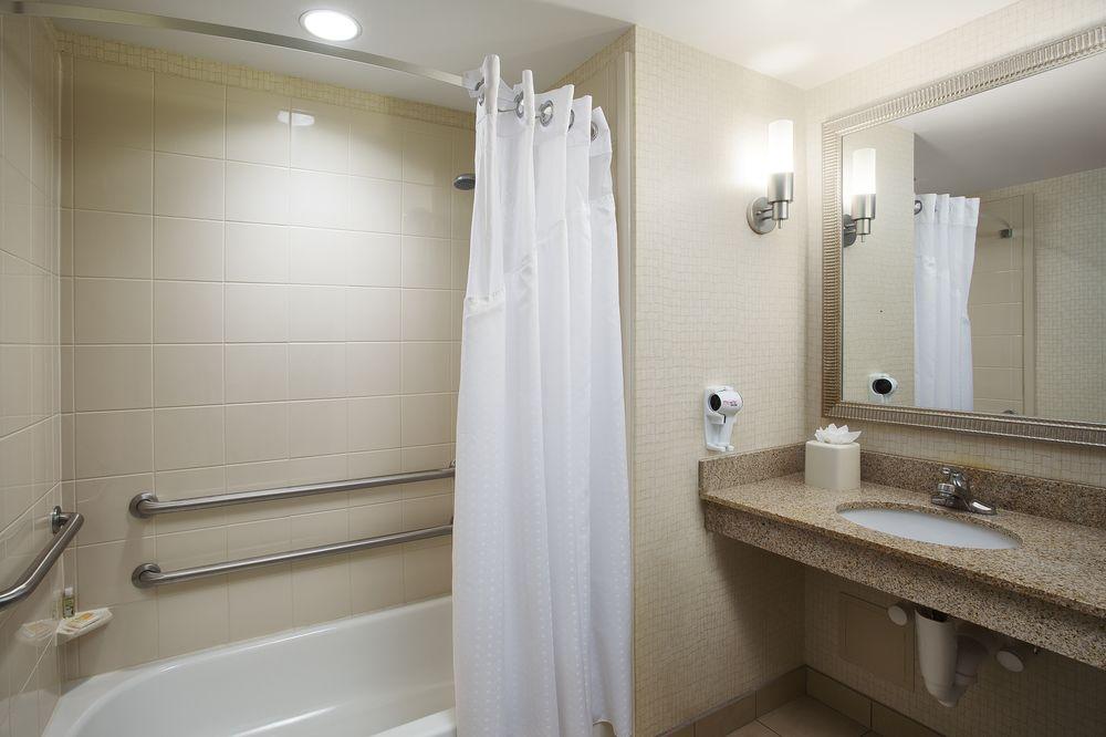 Doubletree By Hilton Chicago Midway Airport, Il Hotel Bedford Park Eksteriør billede