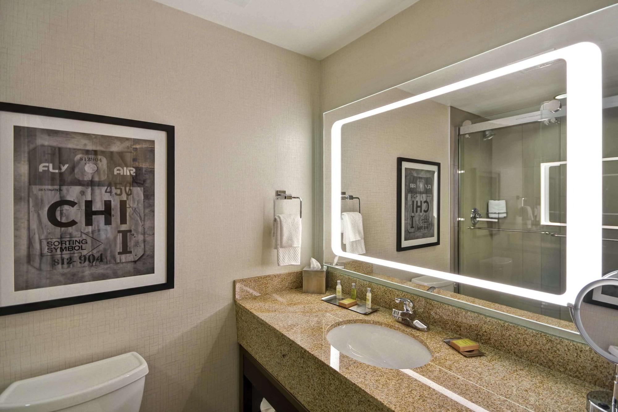 Doubletree By Hilton Chicago Midway Airport, Il Hotel Bedford Park Eksteriør billede