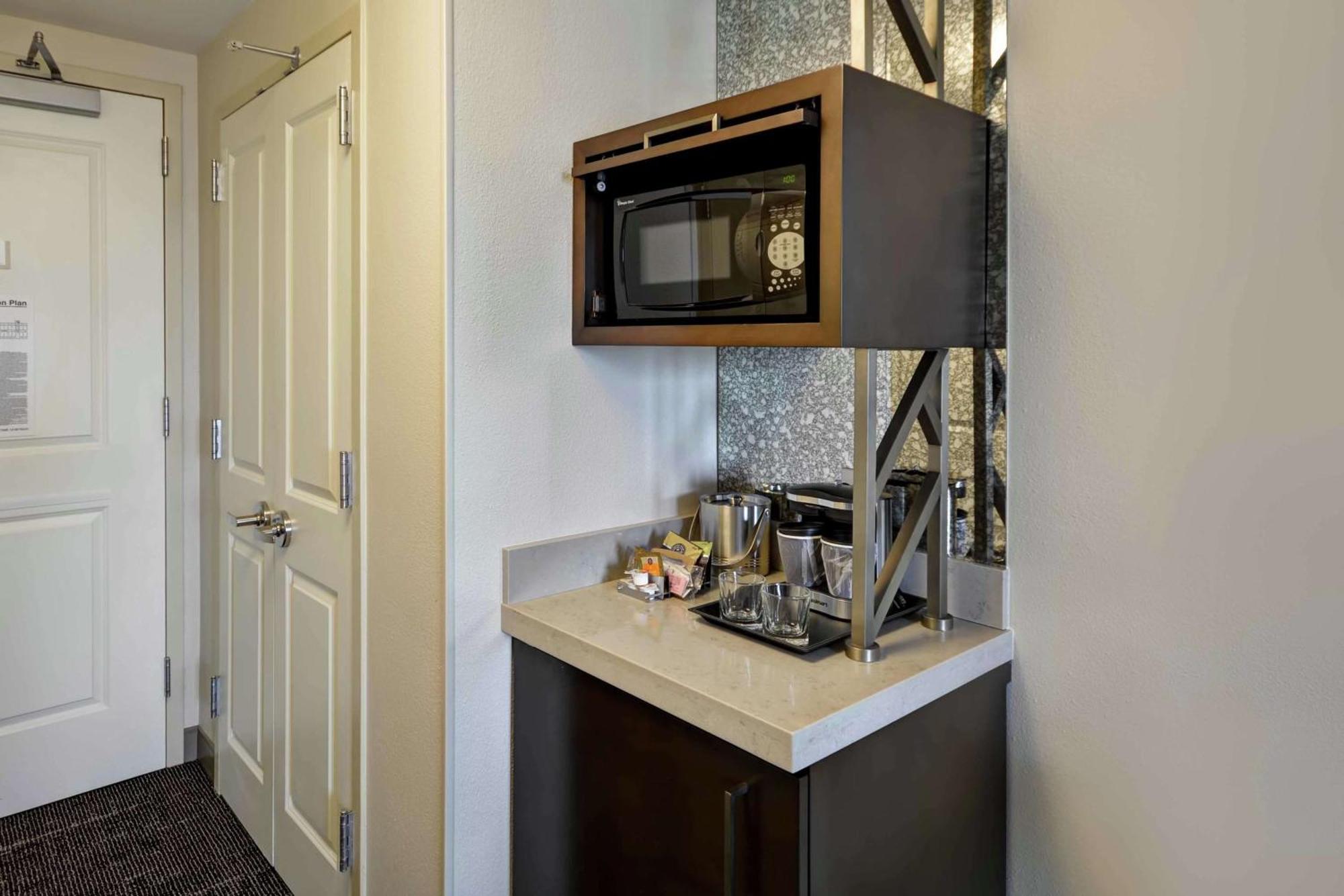 Doubletree By Hilton Chicago Midway Airport, Il Hotel Bedford Park Eksteriør billede