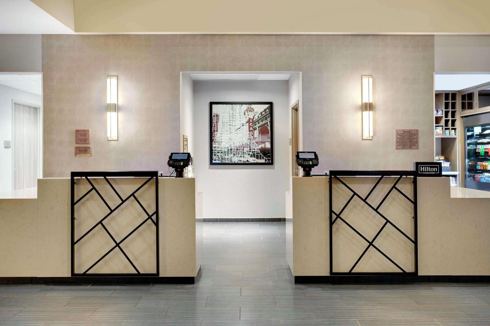 Doubletree By Hilton Chicago Midway Airport, Il Hotel Bedford Park Eksteriør billede