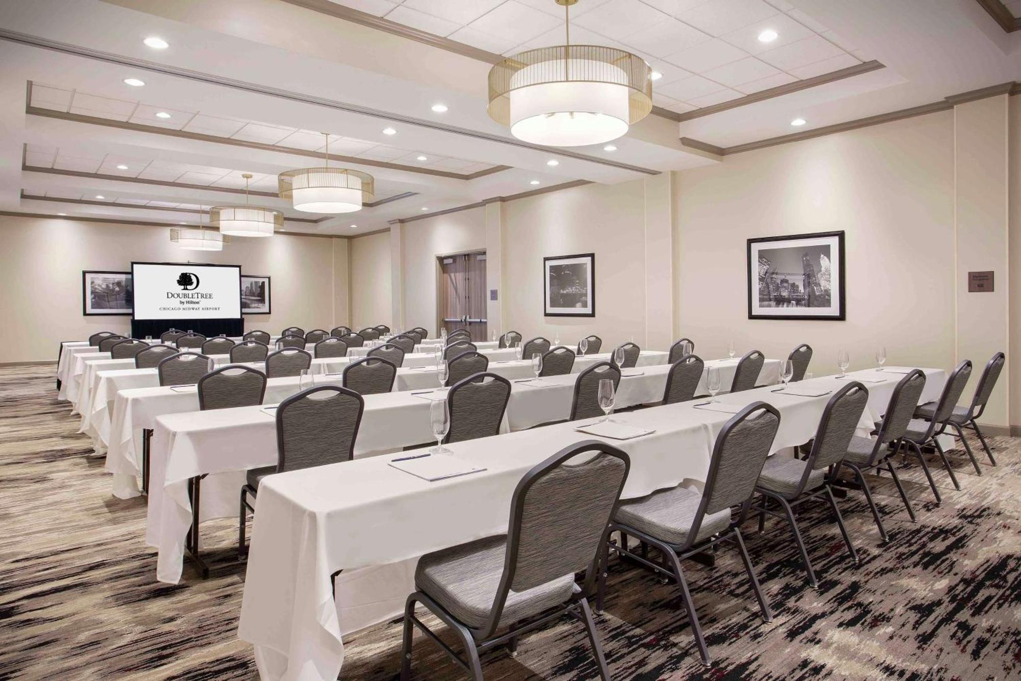 Doubletree By Hilton Chicago Midway Airport, Il Hotel Bedford Park Eksteriør billede