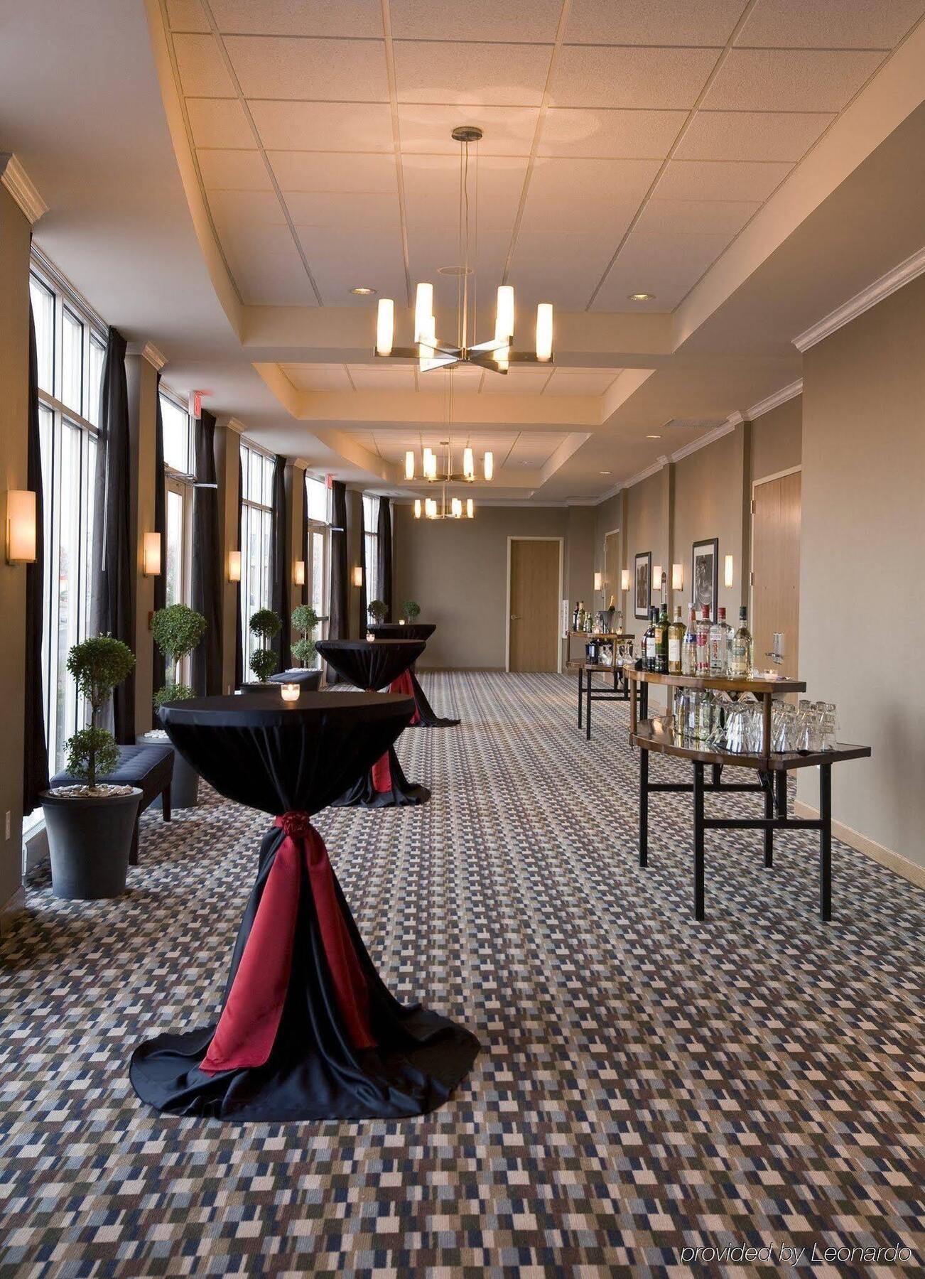 Doubletree By Hilton Chicago Midway Airport, Il Hotel Bedford Park Eksteriør billede